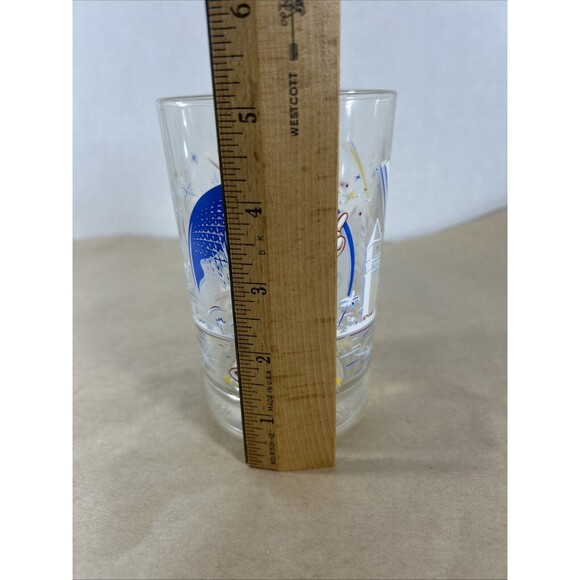 Walt Disney World Mickey Mouse 25th Epcot Anniversary Glass Remember The Magic - Picture 7 of 9